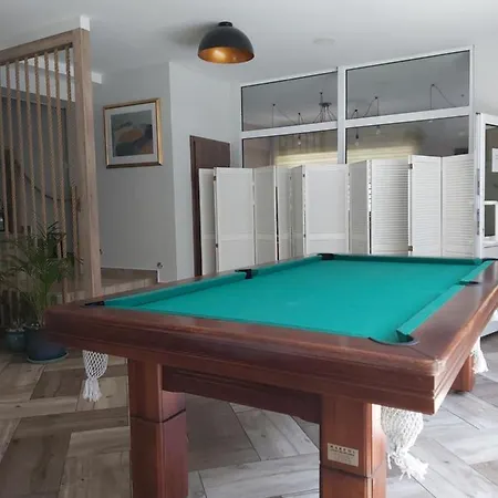 Uroczy Letniskowy Z Kominkiem 100m2 Güldenboden