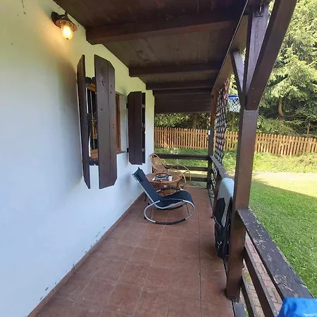 Uroczy Letniskowy Z Kominkiem 100m2 Güldenboden